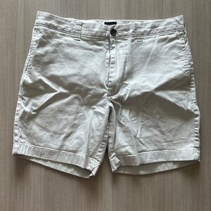J crew 7 inch inseam white khaki shorts